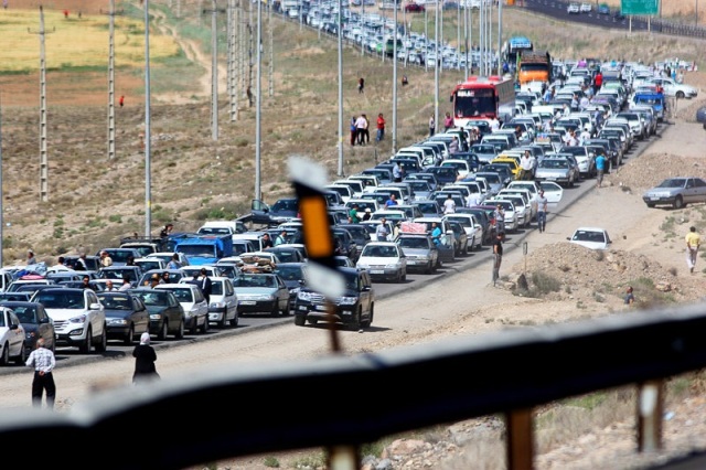 کاسه صبر مردم در حال لبریز شدن است! / آوار مسافر بر شانه های خسته مازندران