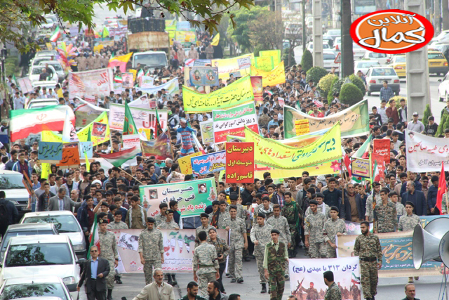 گزارش تصویری کمال انلاین :  خروش ضداستکباری دانش آموزان آملی در راهپیمایی روز 13 آبان