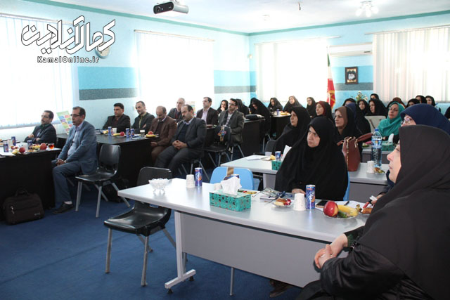 جلسه هم اندیشی تعالی مدیریت مدرسه محور در هنرستان امام محمد باقر آمل برگزار شد+ عکس 
