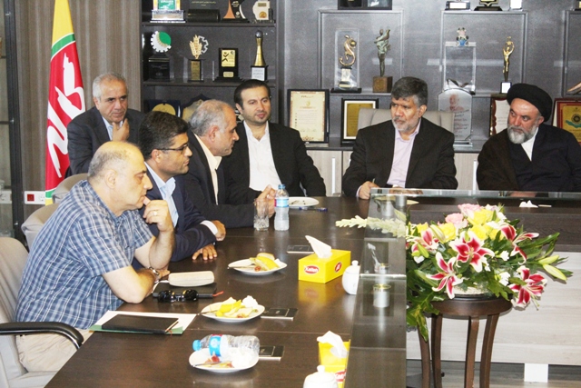 نشست تخصصی فعالان اقتصادی مازندران با رئیس سازمان توسعه تجارت ایران درآمل 