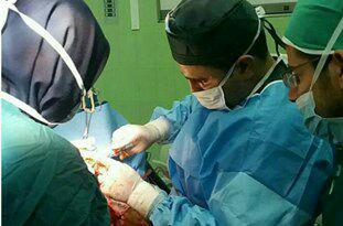 انجام موفقیت آمیز اولین عمل جراحی تومور نخاعی در کاشمر توسط پزشک توانمند آملی دکتر امیر امینی نوایی