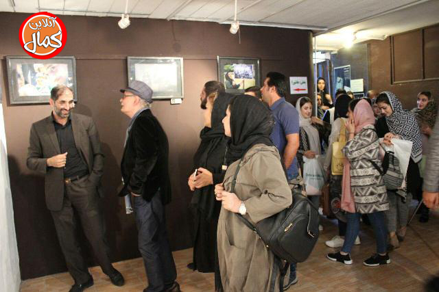 گزارش تصویری کمال آنلاین ؛ افتتاح نمایشگاه  عکس منتخبین جشنواره  اشکواره حسینی در گالری رز آمل 