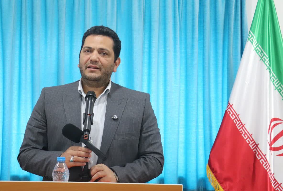 شهدا با بهره گیری از مکتب اهل بیت توانستند افتخارآفرینی کنند.
