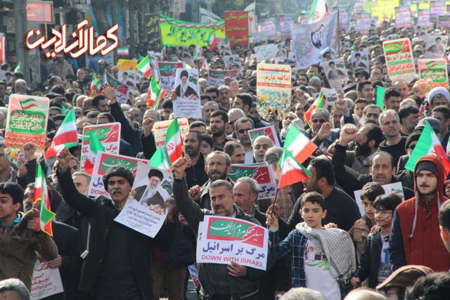 گزارش تصویری کمال آنلاین از حماسه حضور مردم شهر هزارسنگر آمل در راهپیمایی ۲۲ بهمن 