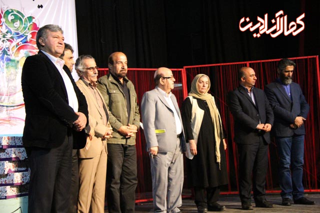 آئین اختتامیه هفته تئاتر شهرستان آمل برگزارشد +عکس