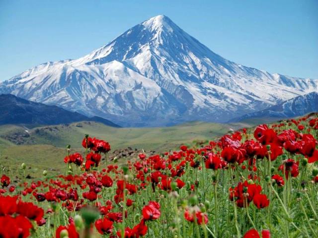 قله دماوند قابلیت ثبت در فهرست میراث جهانی را دارد