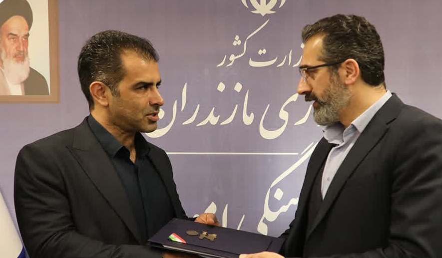 با حکم استاندار مازندران، شهردار رینه لاریجان منصوب شد
