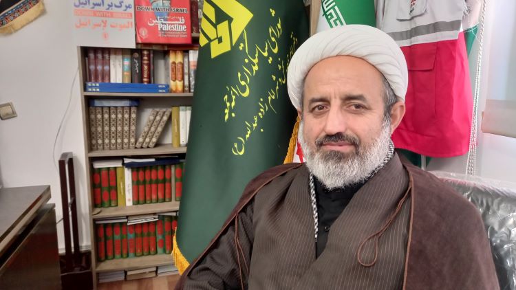  تأکید امام جمعه امامزاده عبدالله بر لزوم مبارزه با گفتمان‌های شکست و بازگشت به «خودباوری ملی»