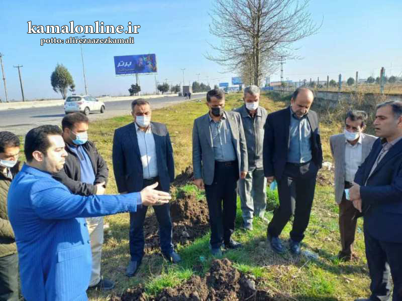 پیشگامی شهرداری دابودشت در اجرای طرح نهضت درختکاری 