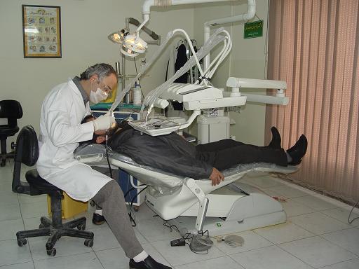 افتتاح مرکز دندانپزشکی همزمان با هفته دولت 