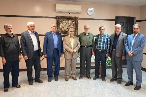 دیدار اعضای ستاد حماسه ۶ بهمن با رئیس دادگستری و دادستان آمل 