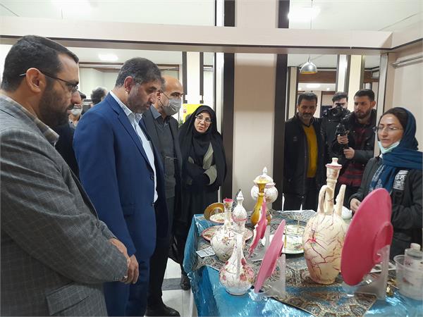 افتتاح نمایشگاه عرضه و فروش محصولات فرهنگی و هنری مازندران 