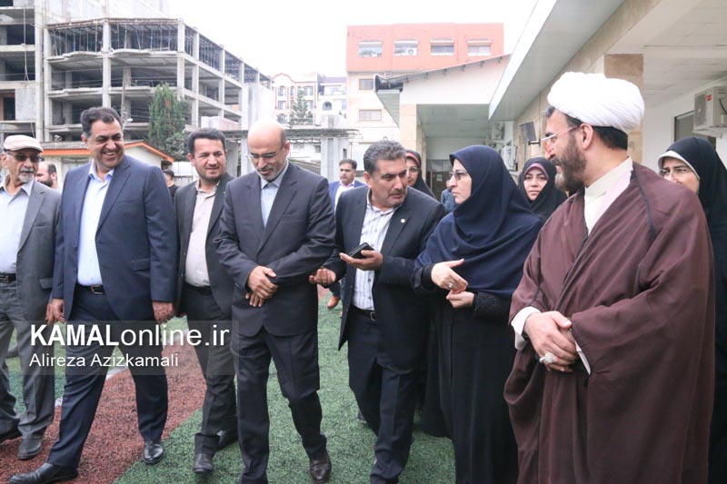 گزارش تصویری کمال آنلاین: بازدید معاون آموزش ابتدایی وزارت آموزش و پرورش از دبستان انقلاب اسلامی آمل 