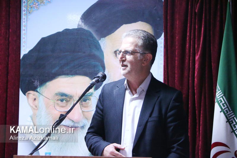  دانشگاه ها باید به سمت جامعه محوری و ثروت محوری حرکت کنند