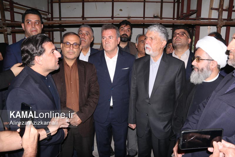 گزارش تصویری کمال آنلاین: بازدید وزیر فرهنگ و ارشاداسلامی از روند بازسازی مجتمع فرهنگی و هنری امام خمینی آمل 