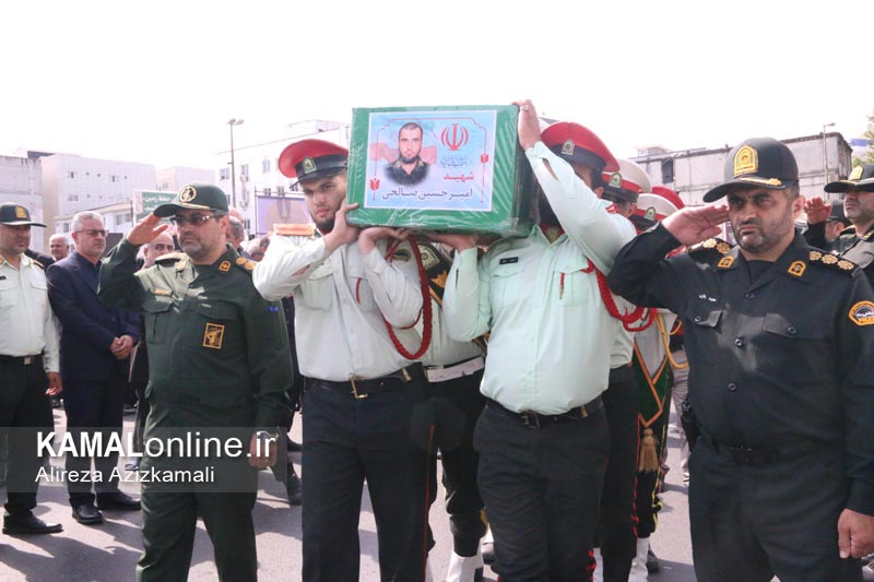 گزارش تصویری کمال آنلاین: مراسم تشییع پیکر پاک سرباز شهید امیر حسین صالحی در آمل 