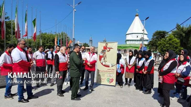 گزارش تصویری کمال آنلاین: عطرافشانی گلزار شهدا و اهدا خون فعالان هلال احمر آمل 