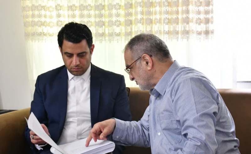 گزارش تصویری کمال آنلاین: دیدار مدیرکل فرهنگ و ارشاد اسلامی مازندران با استاد 